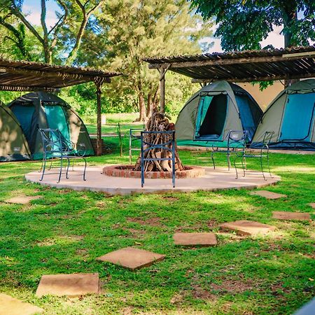 Great Zimbabwe Hotel Nyanda Buitenkant foto