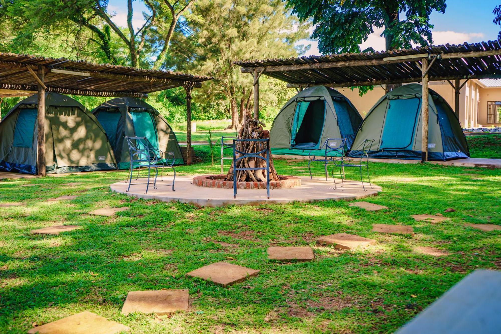Great Zimbabwe Hotel Nyanda Buitenkant foto